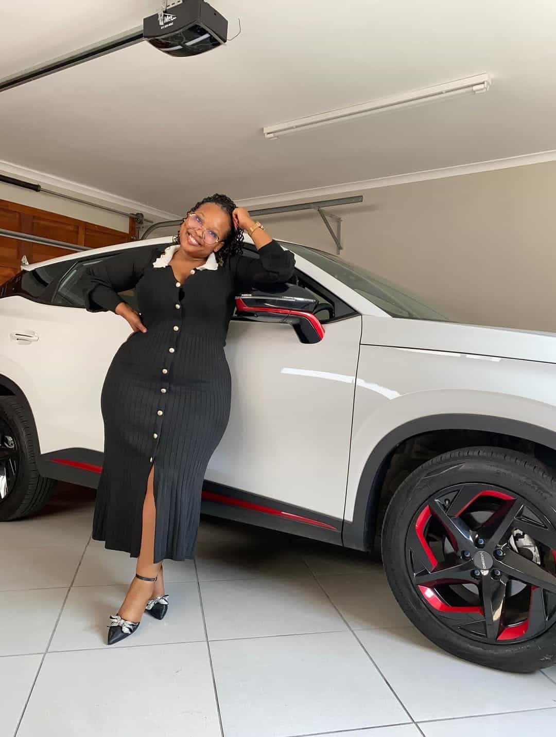 Wealthy Sugar Mummy Cynthia Wants Humble Kenyan Man