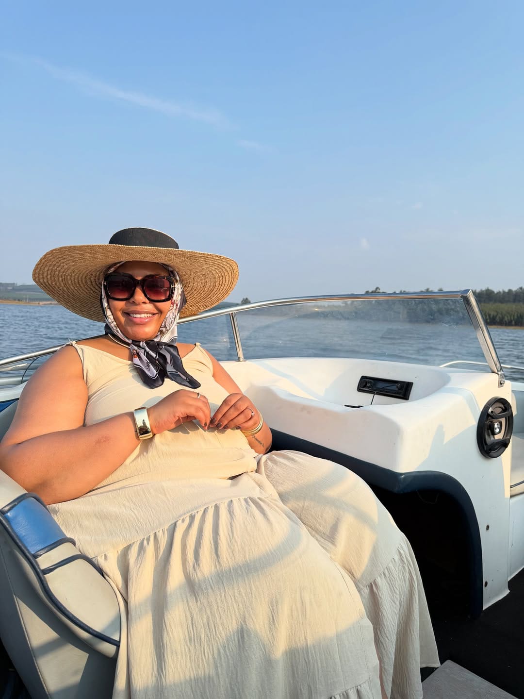 Mombasa Sugar Mummy Faith Seeks Romantic Connection with a Mature, Loving Young Man