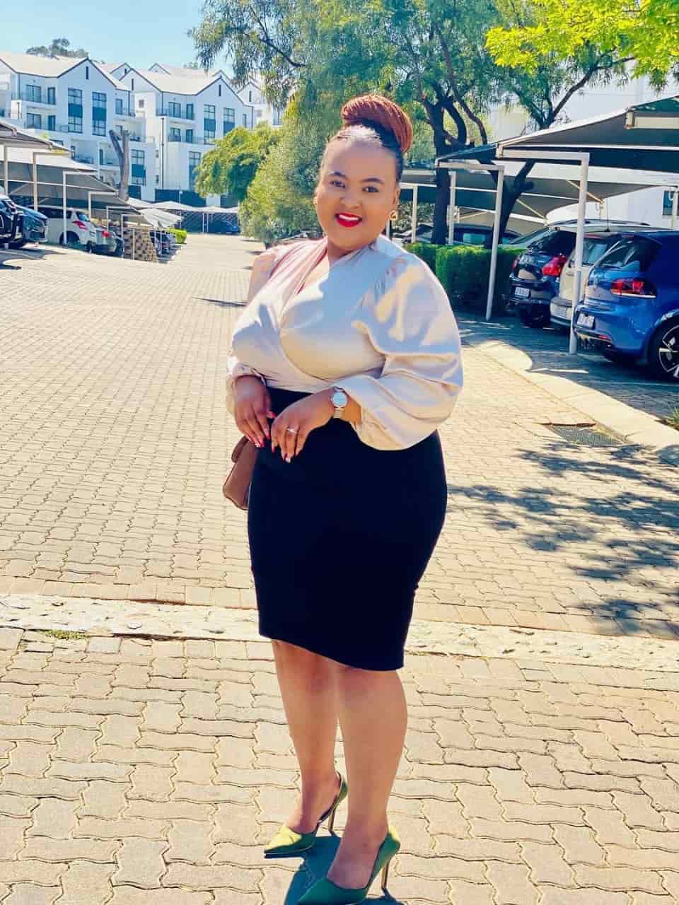 Sugar Mummy Fridah in Syokimau Looking for a Serious Relationship