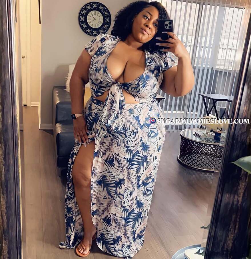 Dinah SugarMummy from Utawala Seeks Honest, Fun-Loving Young Man