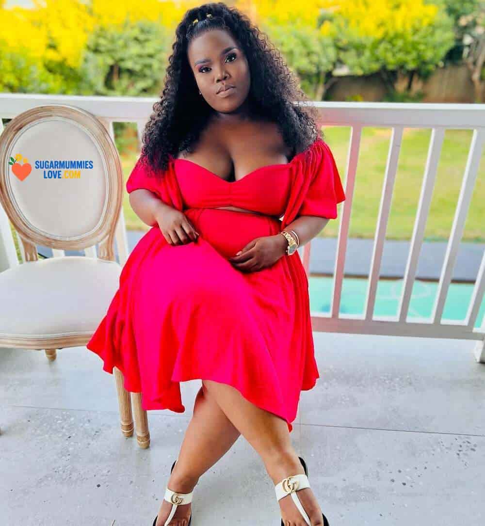 Monica Sugar Mummy in Ruaka Seeks Sugar Boy for Private Romance
