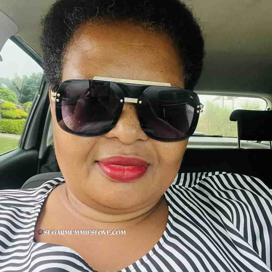 Nyeri Sugar Mummy Patricia Wants a Charming Sugar Boy for Intimate relations